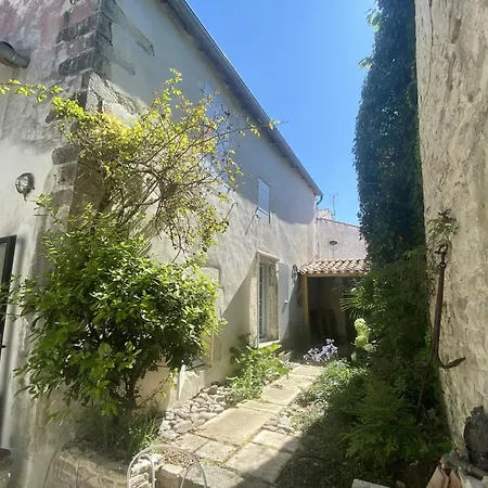 Charming House In The Heart Of Martin * Saint-Martin-de-Ré