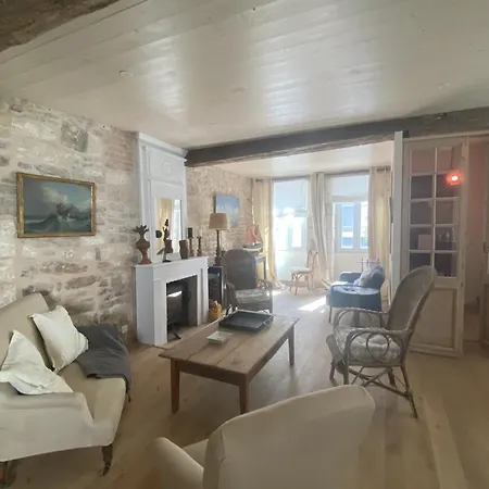 Charming House In The Heart Of Martin בית נופש *