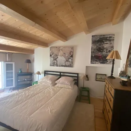 בית נופש Charming House In The Heart Of Martin