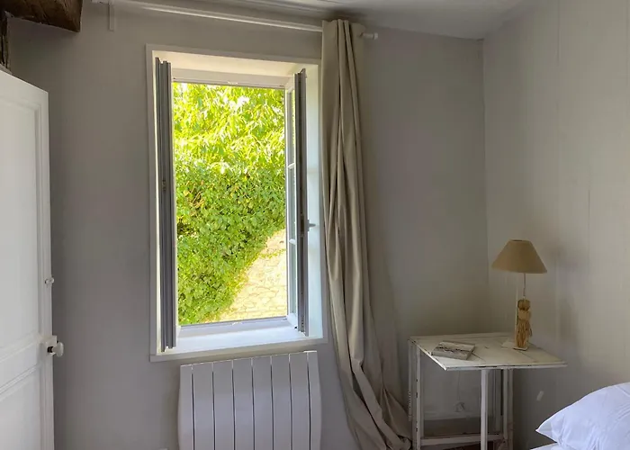 Charming House In The Heart Of Martin *